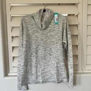 NWT Women’s Cowl Neck- Large